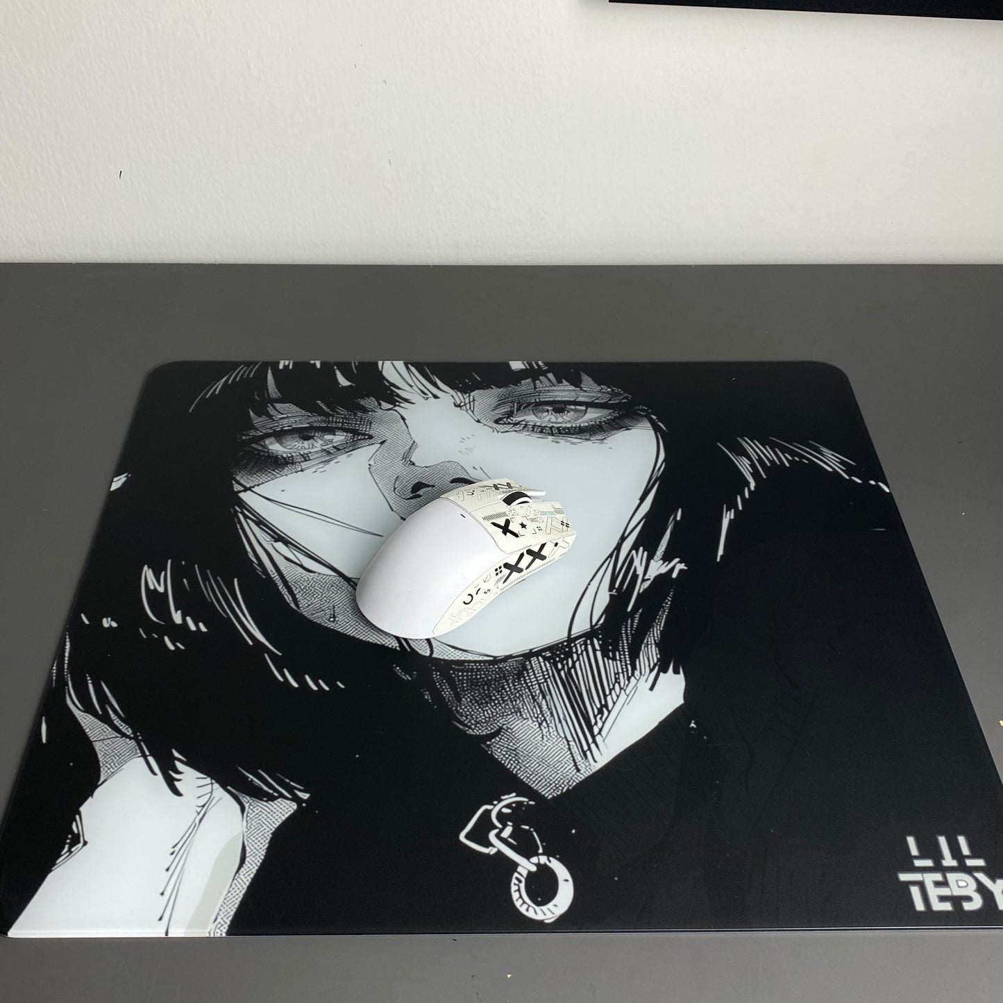 LiL MOUSE PAD GLASS 400X450X3MM