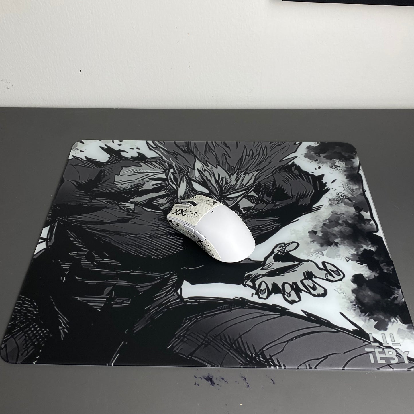 LiL MOUSE PAD GLASS 400X450X3MM